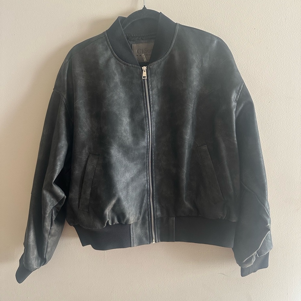 🌟 NWT Ci Sono Black Leather Bomber Jacket with Ribbed Hem Size L